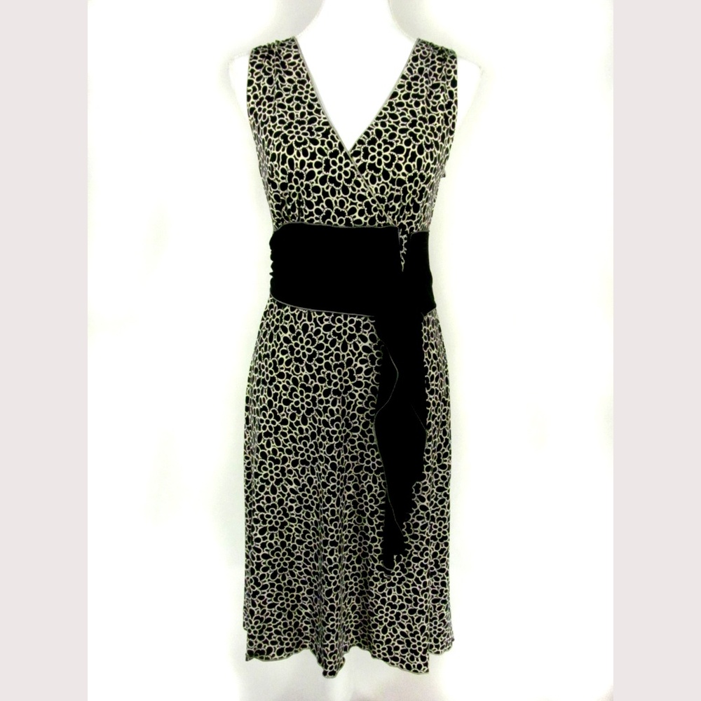 Max Studio Dress Size S Black White Floral Sash